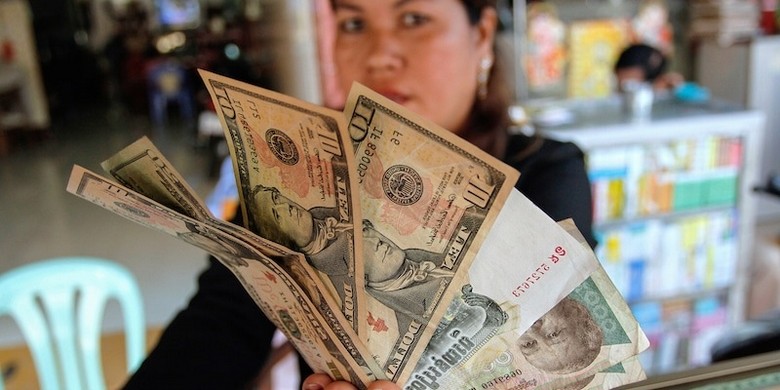 Đi Campuchia Nên Tiêu USD Hay Đổi Riel? Hướng Dẫn Đổi Tiền Và Mẹo Chi Tiêu