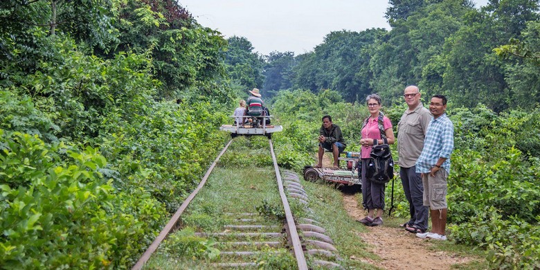 Tàu Tre Bamboo Train Battambang: Trải Nghiệm Thực Tế, Giá Vé & Lưu Ý
