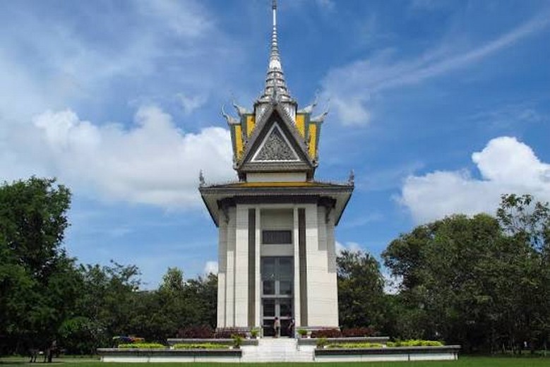 Cánh Đồng Chết Choeung Ek: Lịch Sử Khmer Đỏ & Lưu Ý Khi Tham Quan