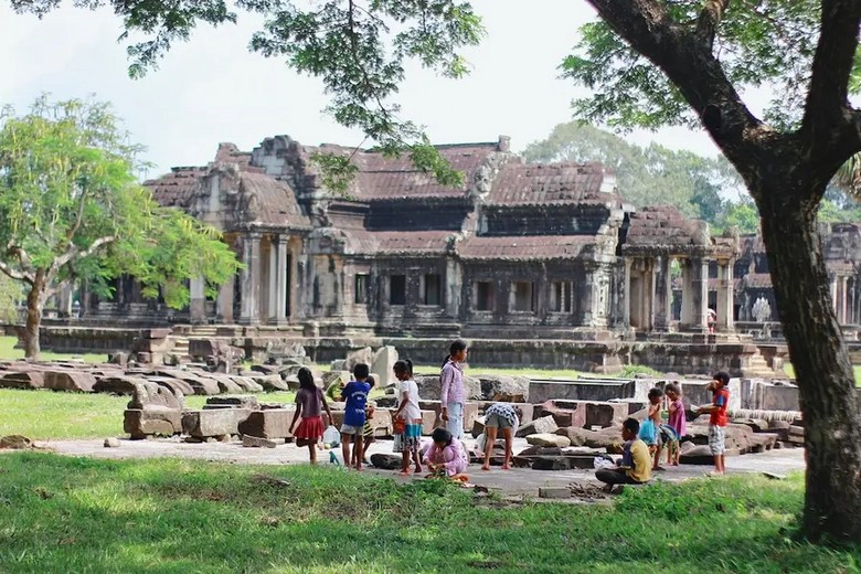 Leo Đền Angkor Có Mệt Không? Độ Khó Từng Đền, Khung Giờ Mát