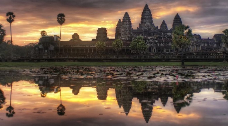 Phnom Bakheng: Điểm Ngắm Hoàng Hôn Đẹp Nhất Angkor? Khung Giờ & Cách Lên