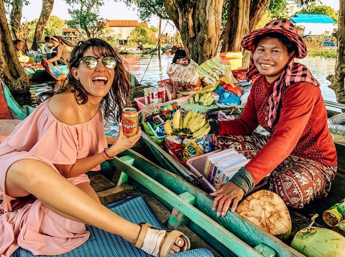 Đi Campuchia Một Mình Có Ổn Không? Kinh Nghiệm Solo Và Mẹo Di Chuyển